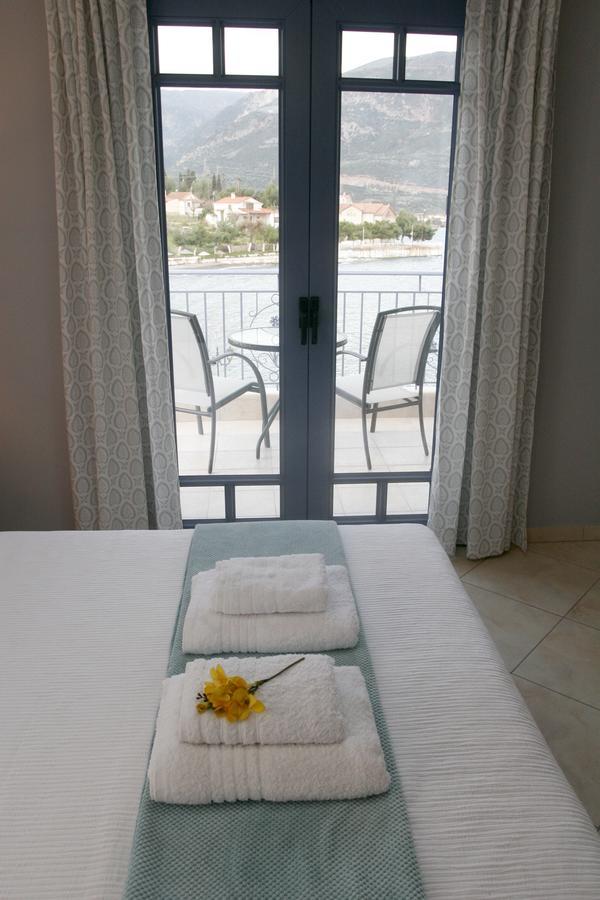 Boutique Hotel Iasmos Тризония Экстерьер фото