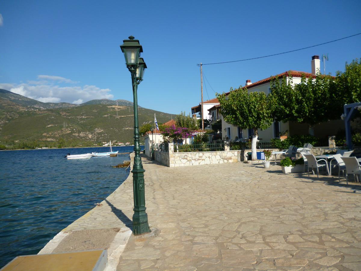 Boutique Hotel Iasmos Тризония Экстерьер фото